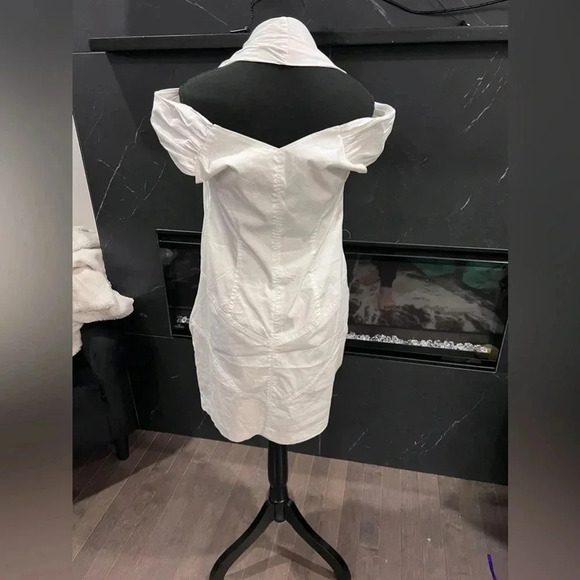 Bebe |  Structured White Halter Dress With Off Shoulder Detail | Size M - Picture 5 of 12